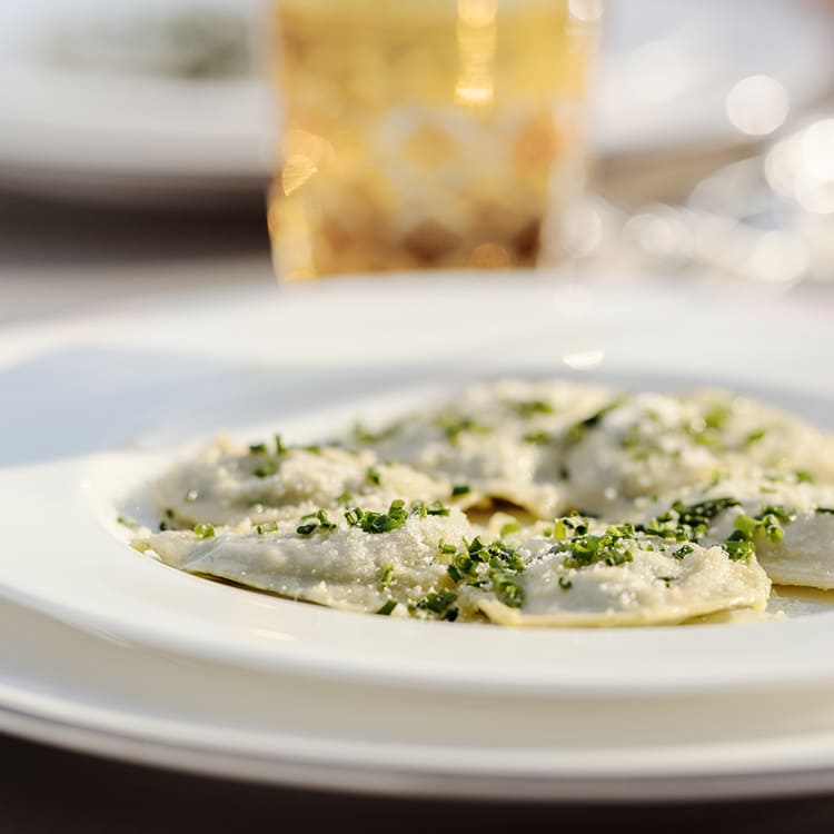 Nice Living - Lunch time