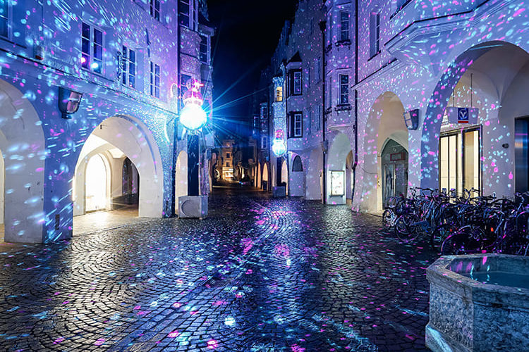 Nice Living - Water Light Festival in Brixen